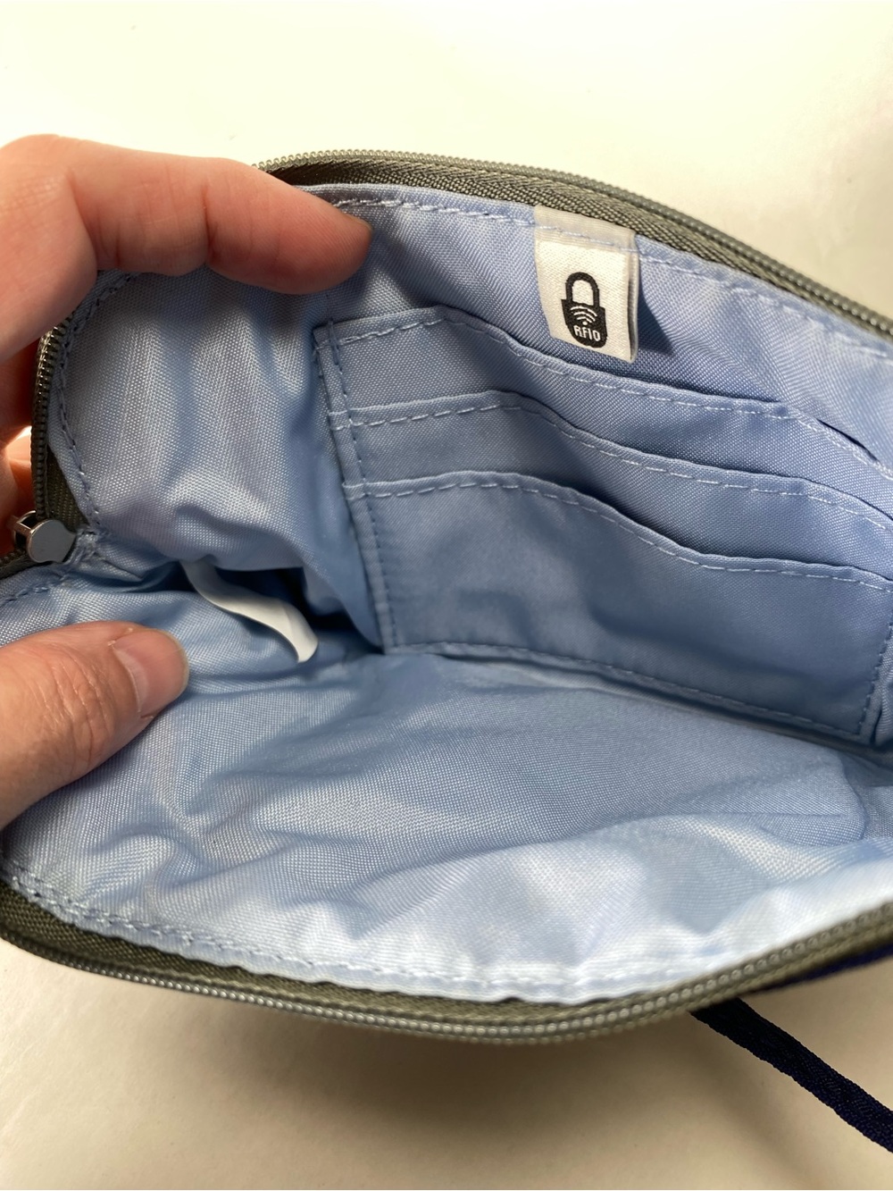 Baggallini Deep Purple Light Blue Wristlet with Strap - Picture 7 of 12
